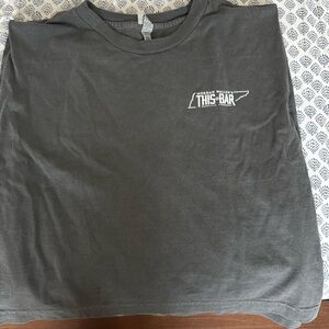 Gray Short muscle tank from Morgan Wallen’s This Bar